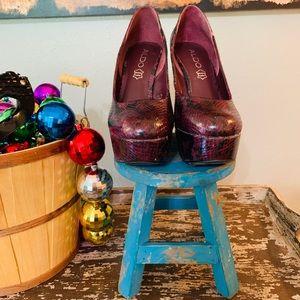ALDO 🐍 PURPLE & BLACK PYTHON WEDGES 7